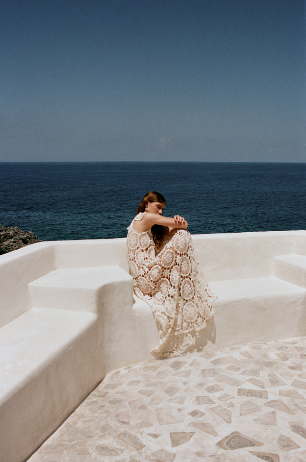 THE HONEYMOON SHOP