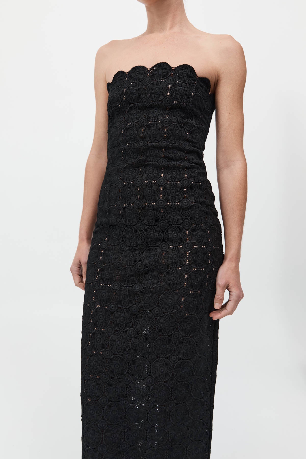 Doily Column Dress Black