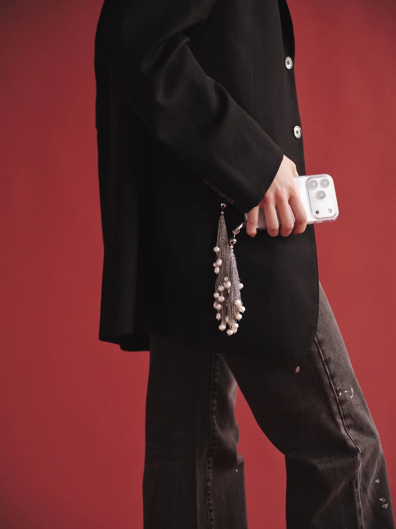 Pearl Chain Drop Wristlet