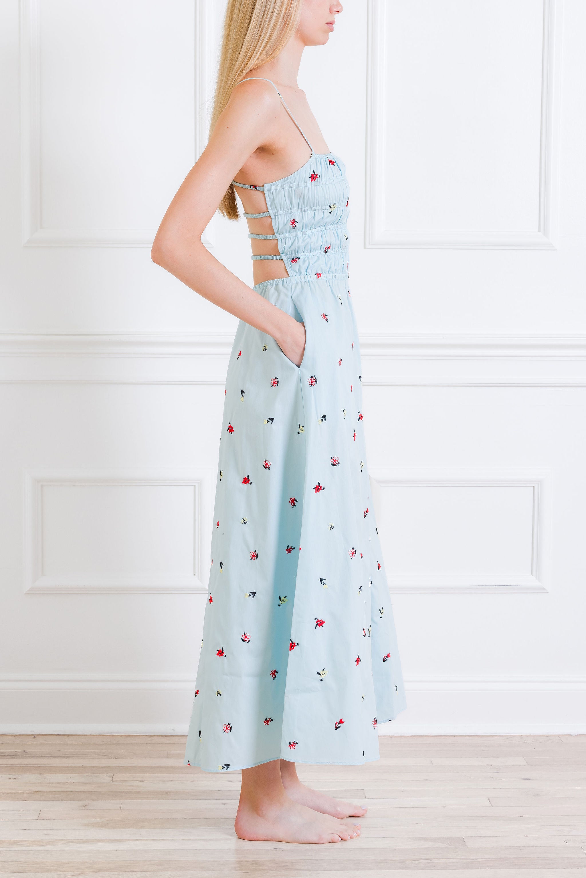 The Delta Dress Sky