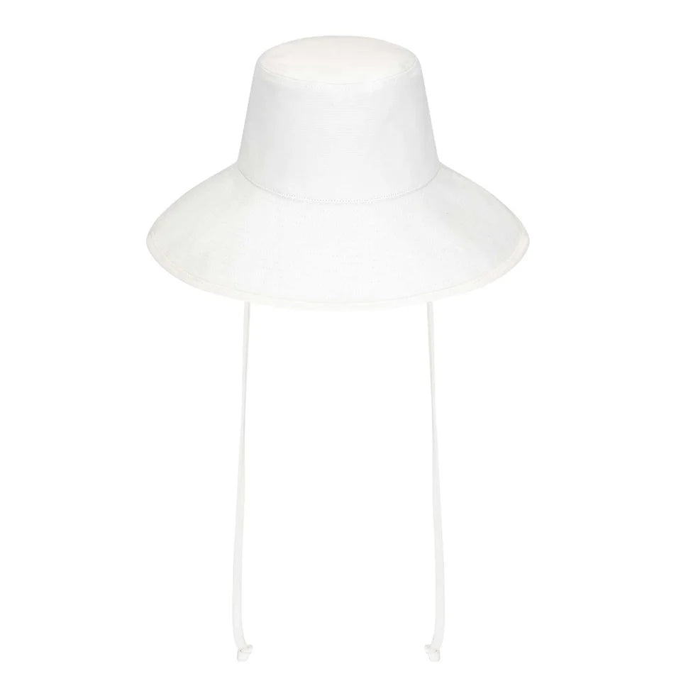 The Holiday Bucket Hat Coconut