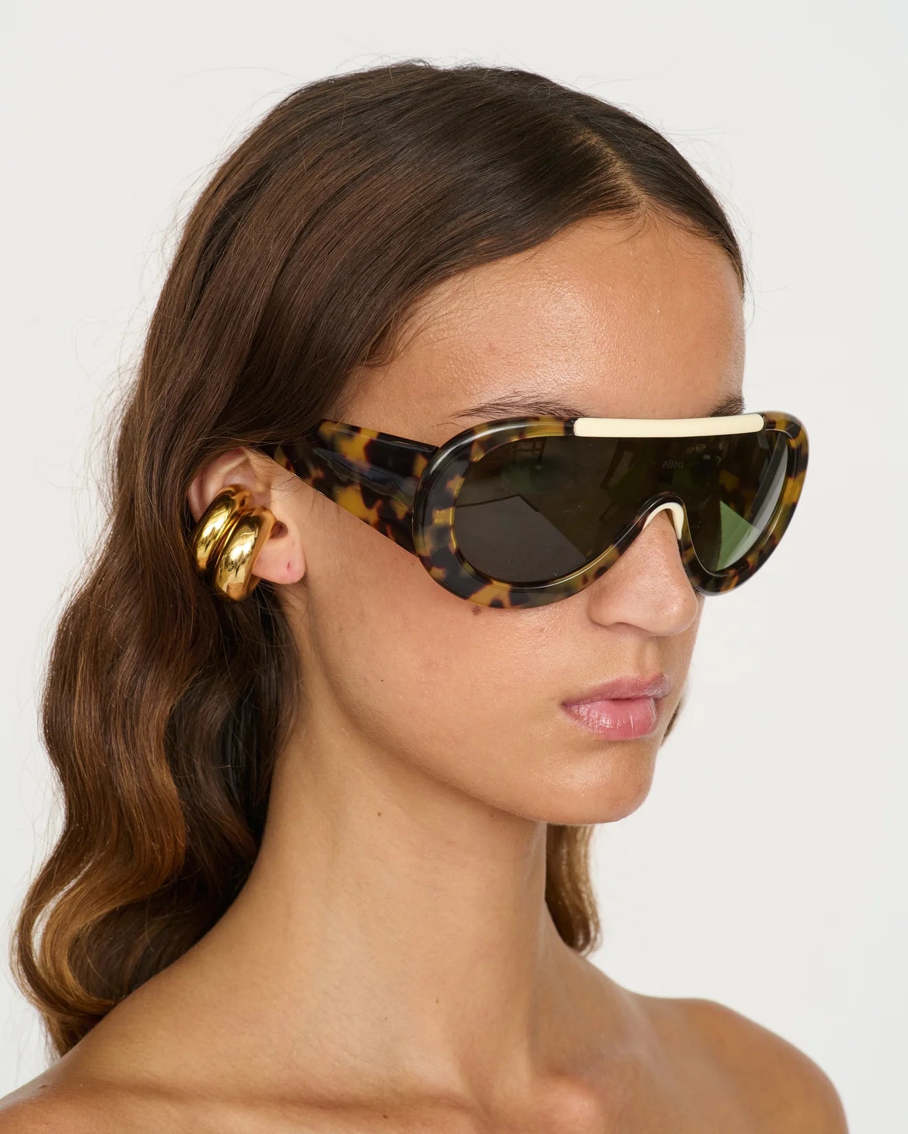 Navigator Sunglasses Tort