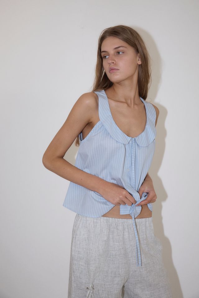 Round Collar Top Lake Blue Stripe