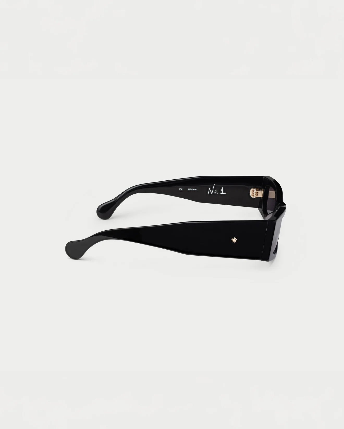 No. 1 Sunglasses Black