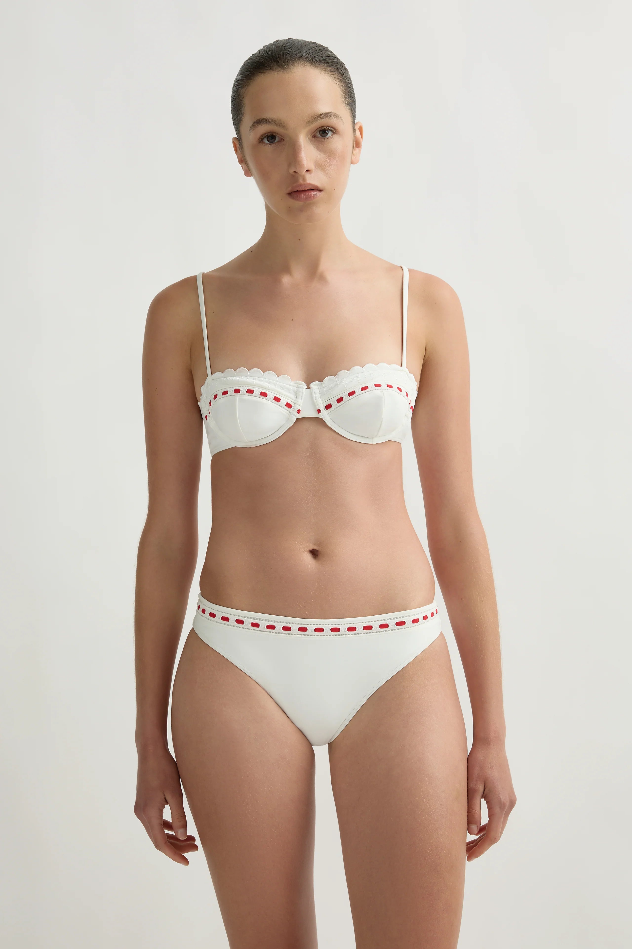 Pia Bikini Bottom Vintage White Red