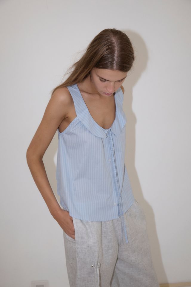 Round Collar Top Lake Blue Stripe
