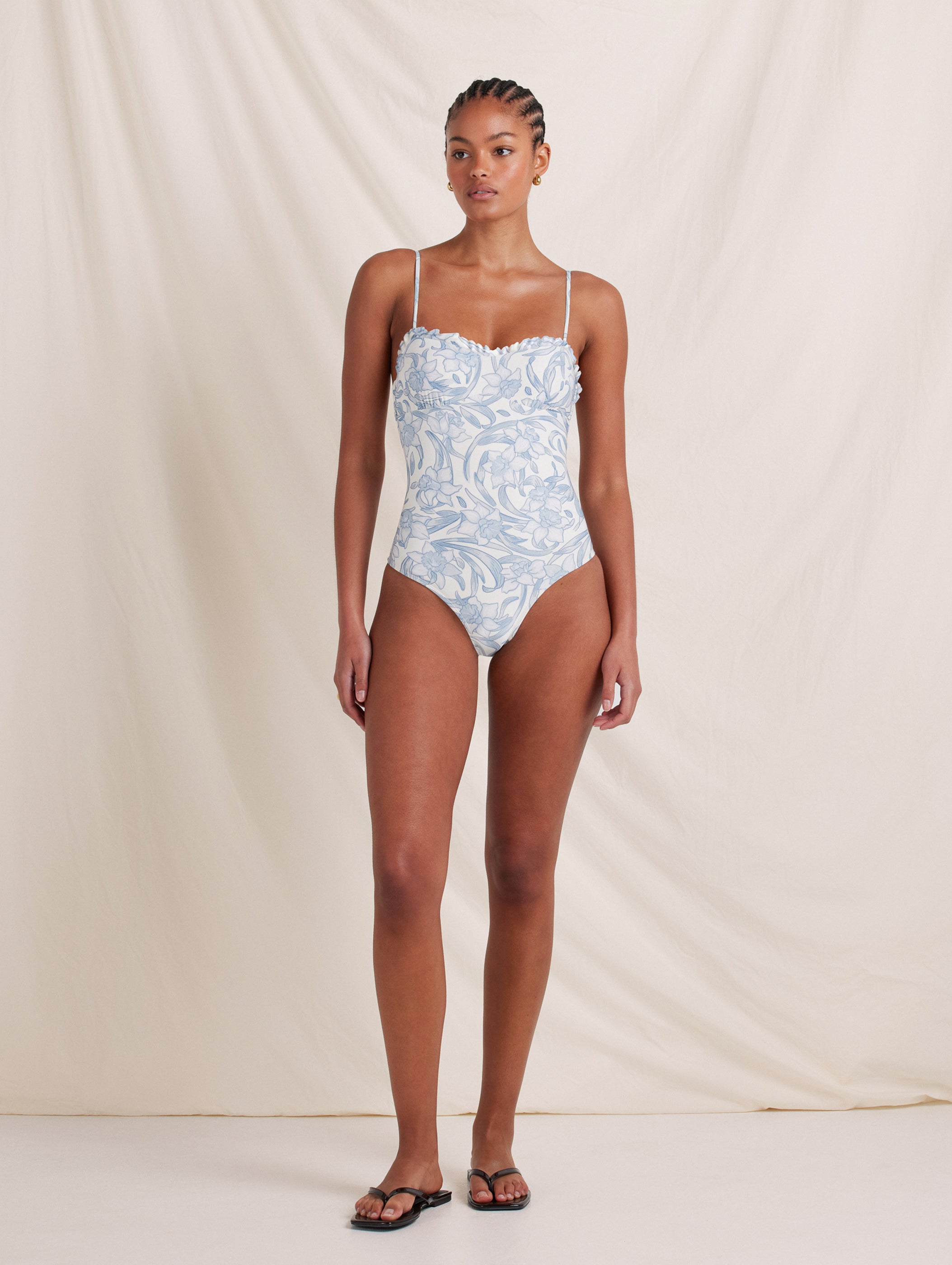 Daffodil Sonnet One Piece